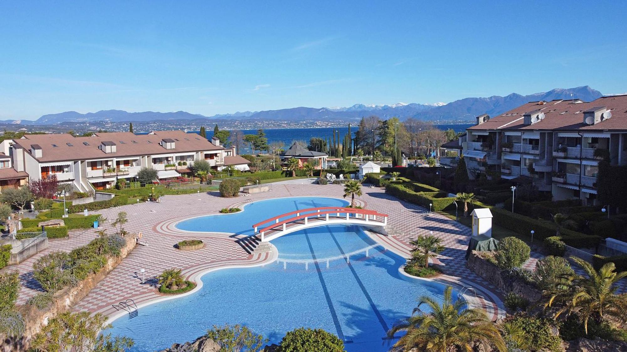 I Ciliegi 1-09 Con Piscina By Wonderful Italy Leilighet Desenzano del Garda Eksteriør bilde